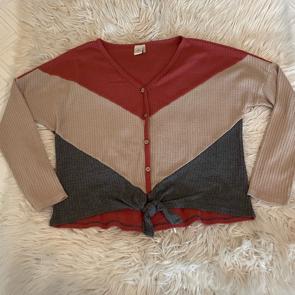 Paper Crane | Tie Front Top - Picture 2 of 12